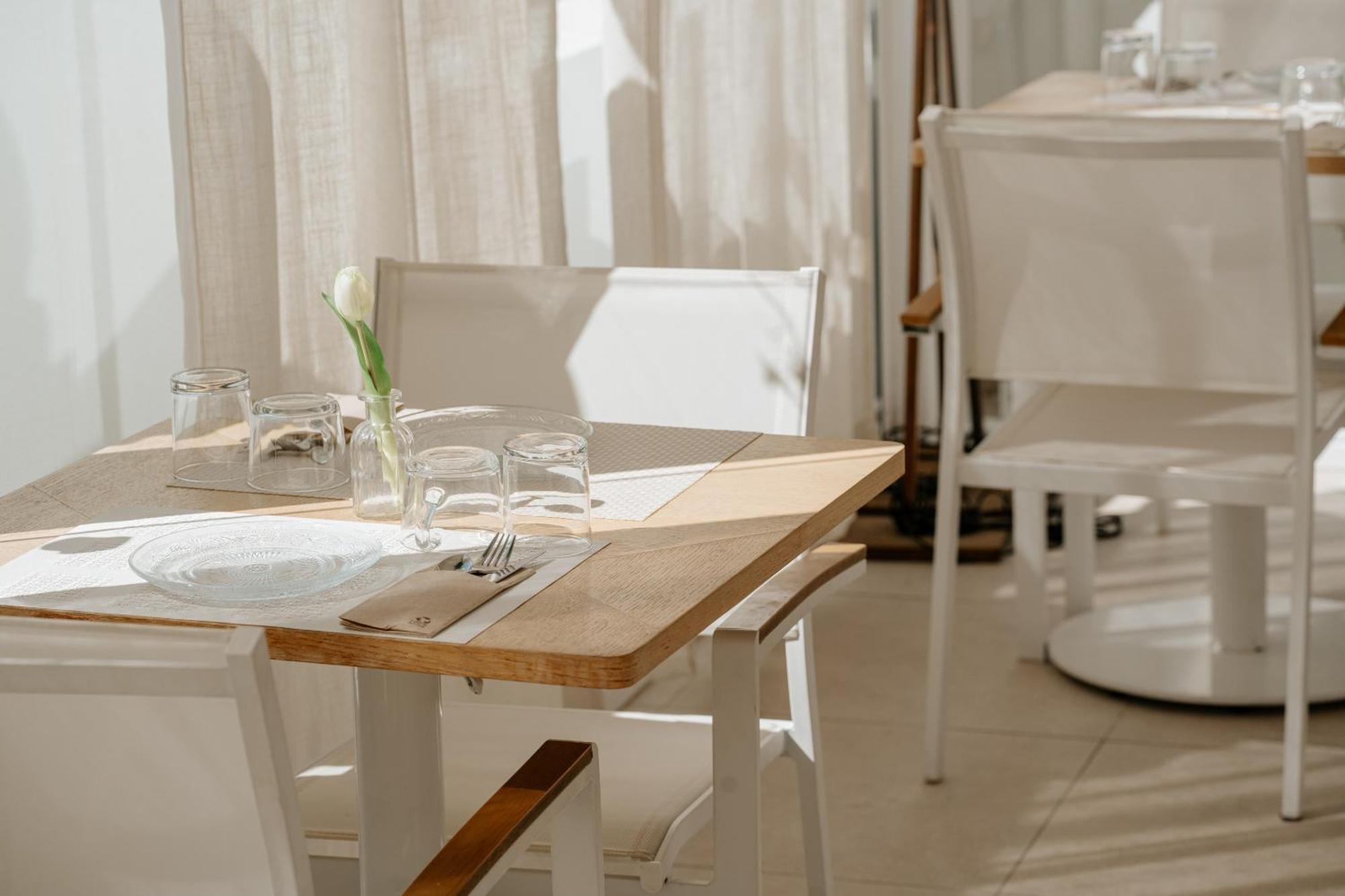 Emblematico F24-only Adults Hotel *