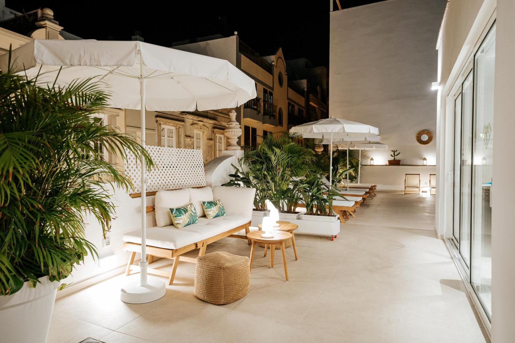 Emblematico F24-only Adults Hotel *