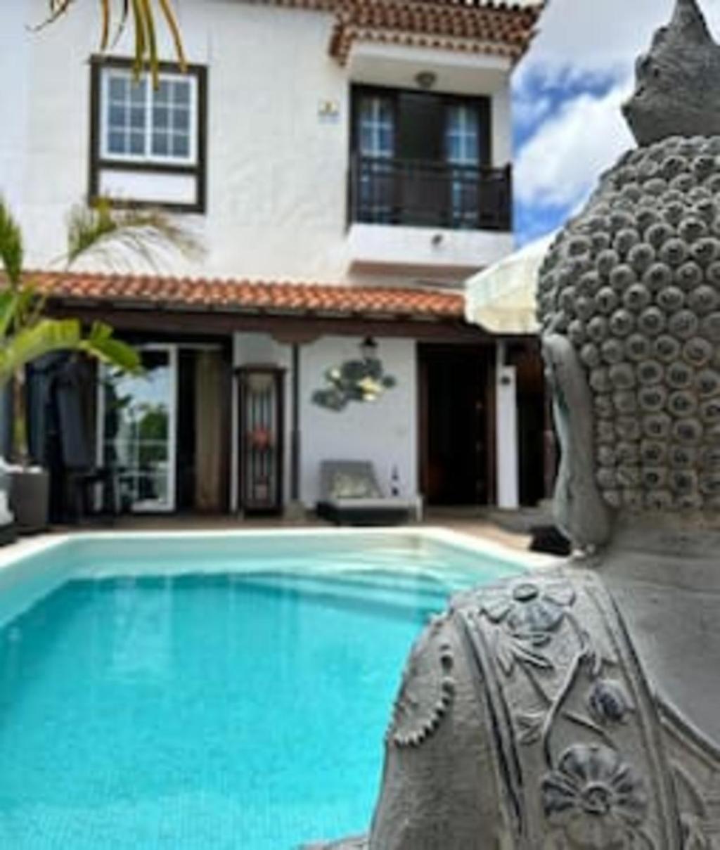 Maravilloso Chalet Con Piscina. * La Laguna (Tenerife)