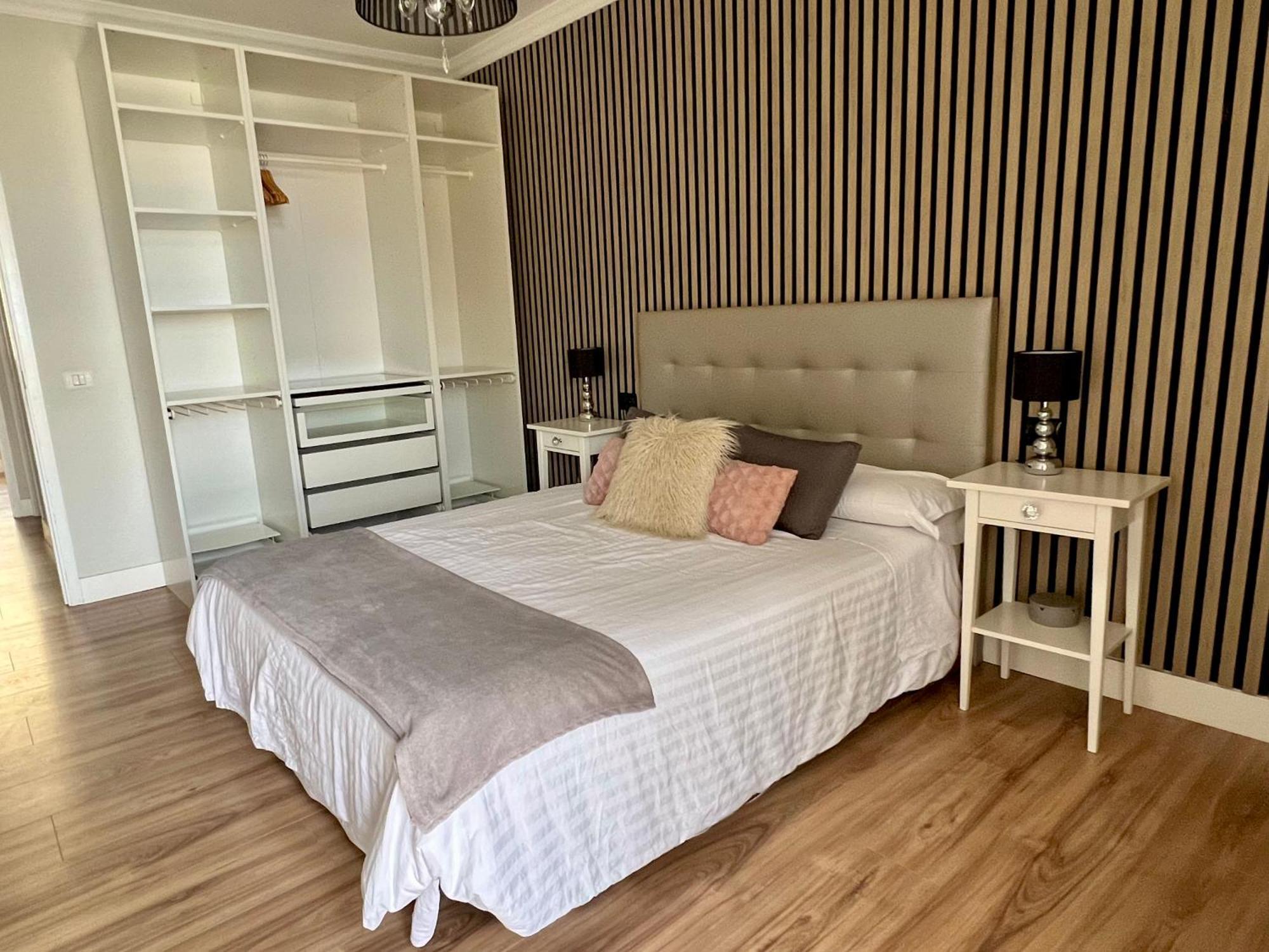 Flores & Campos Apartment *