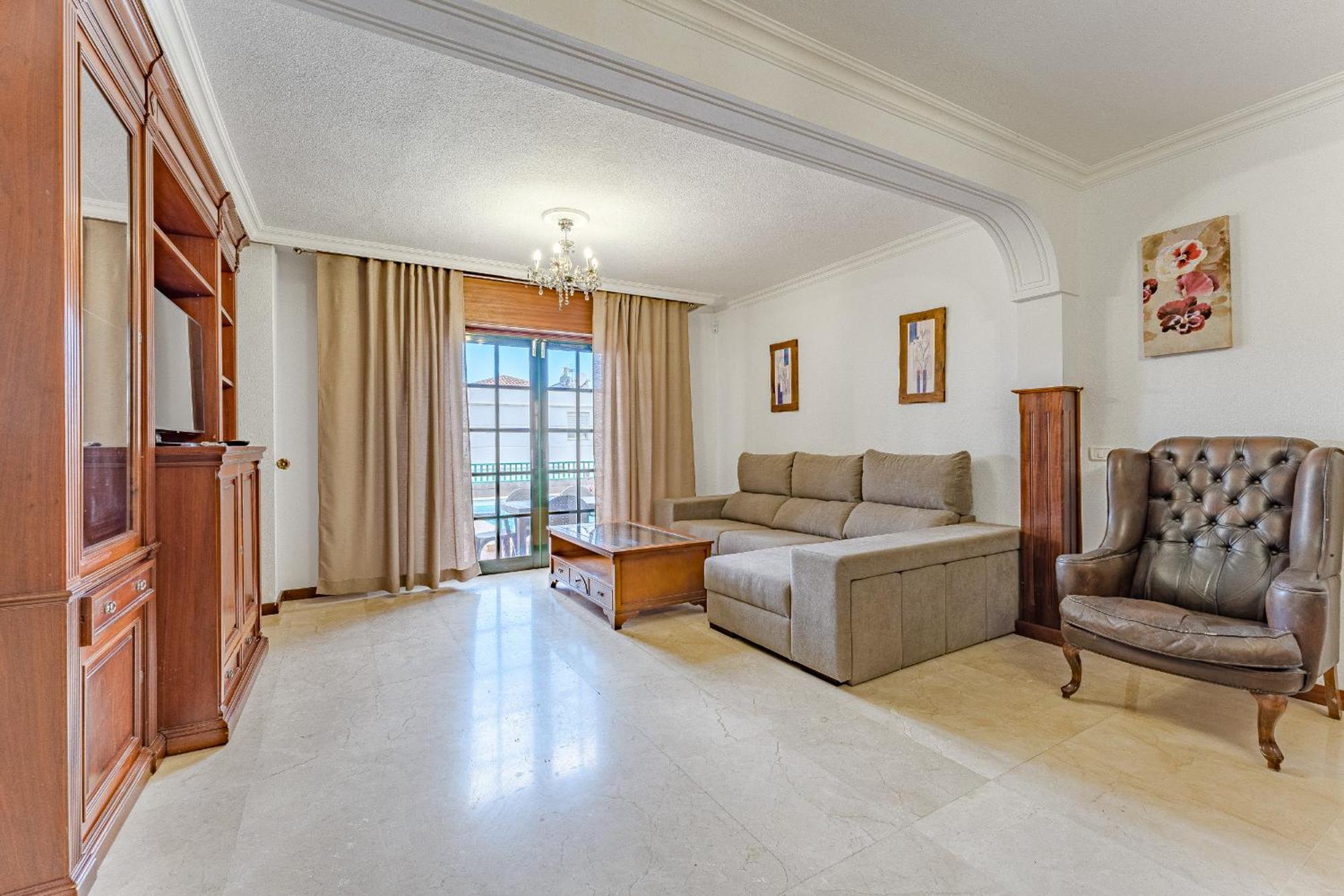- 3 Bedroom House With Pool Сasa de vacaciones Chayofa