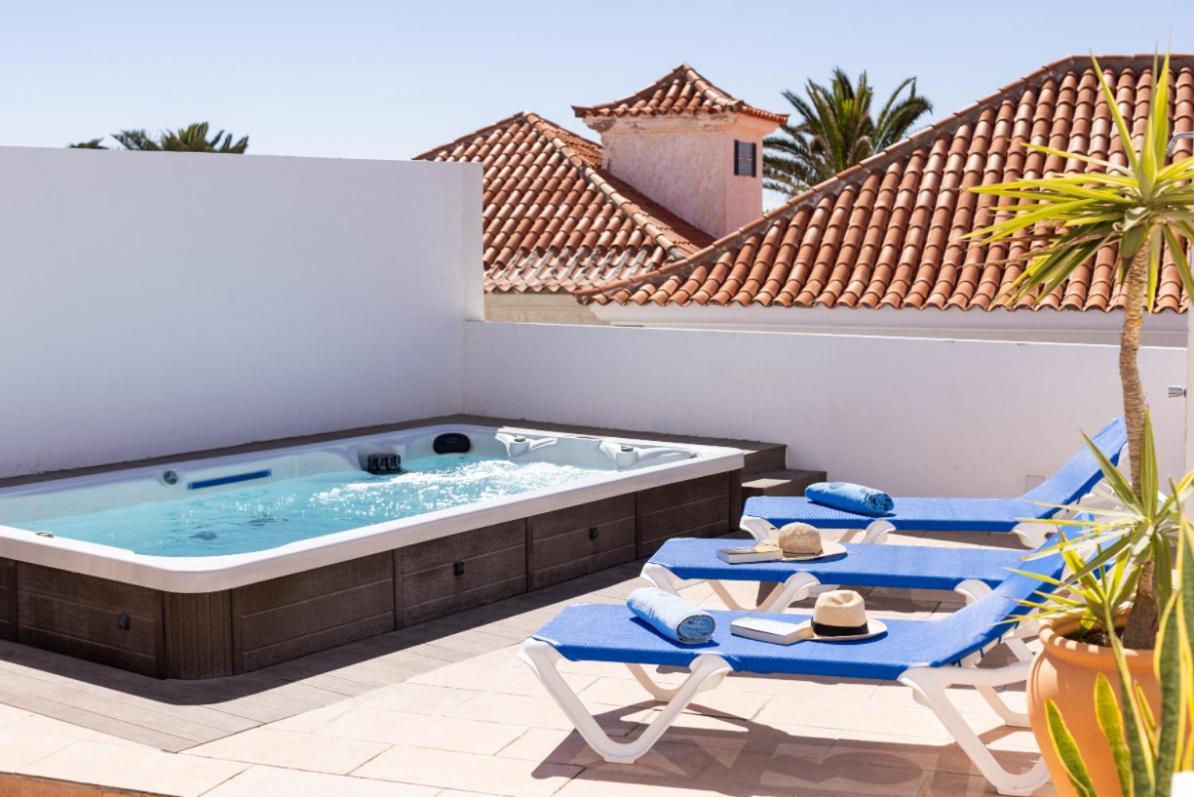 Casa Naranja - Heated Pool - Bbq - Terrace - Free Wifi - Child & Pet-friendly - 3 Bedrooms - 6 People Villa *