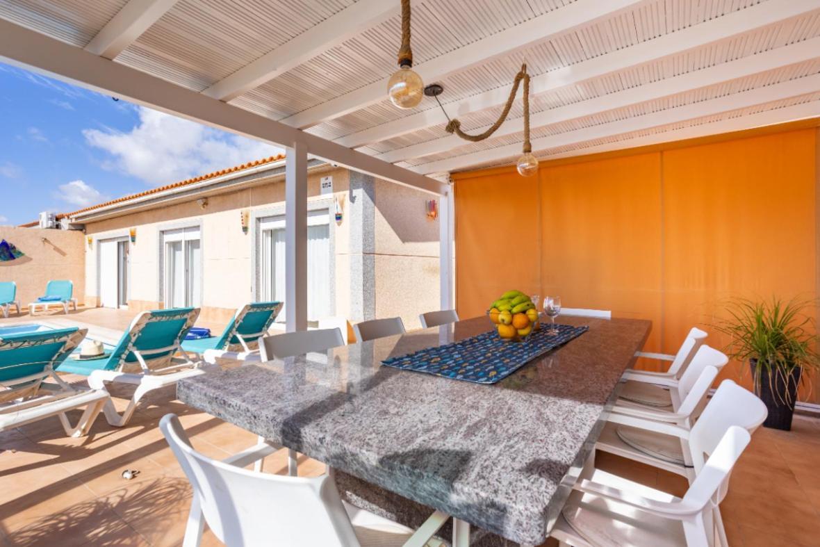 Casa Almendra - Private Pool - Ocean View - Bbq - Garden - Terrace - Free Wifi - Child & Pet-friendly - 4 Bedrooms - 8 People Hébergement de vacances La Listada
