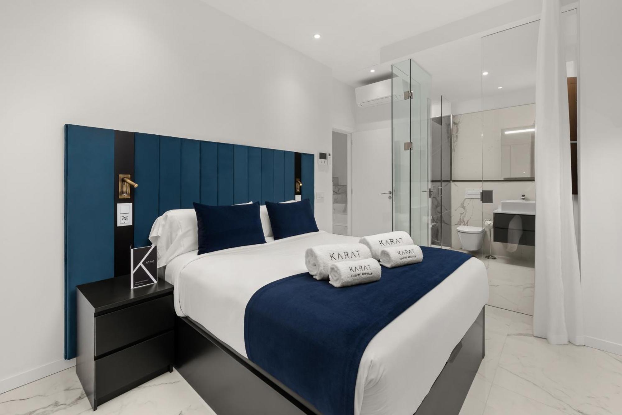 7 Luxury By Karat *