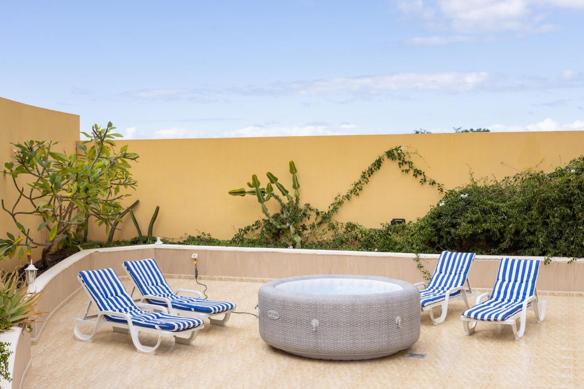 Villa Classbnb - Luxurious 1,5 Kilometers From