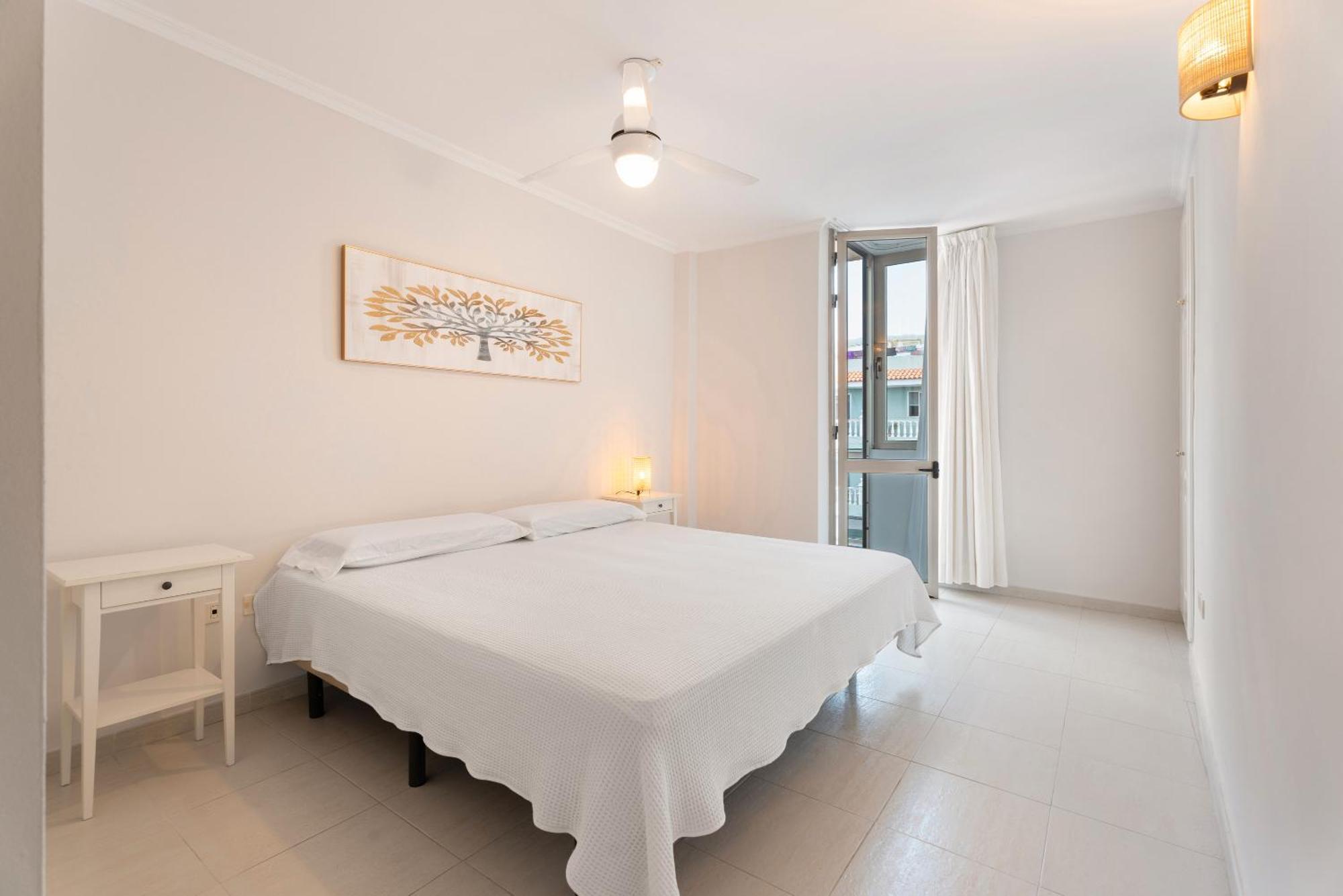 Atico Bellavista Alcala B Apartamento *