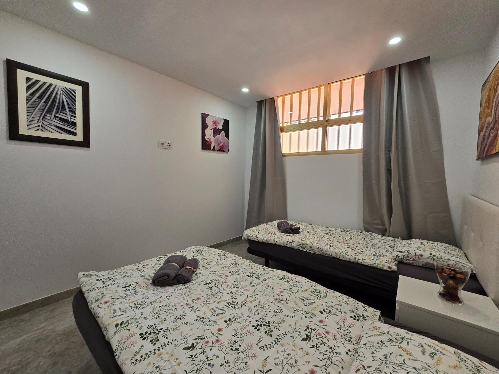 Eden Mit Beheiztem Pool, Luxurioese Ausstattung Mit Marmorboden, Marmorbadezimmer Los Cristianos (Tenerife)