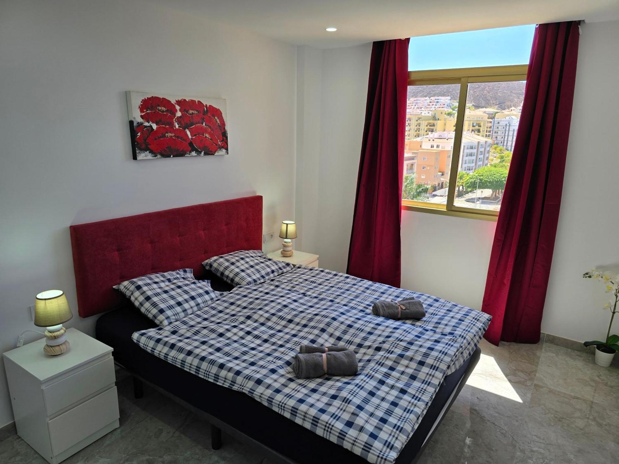 Eden Mit Beheiztem Pool, Luxurioese Ausstattung Mit Marmorboden, Marmorbadezimmer Los Cristianos (Tenerife)