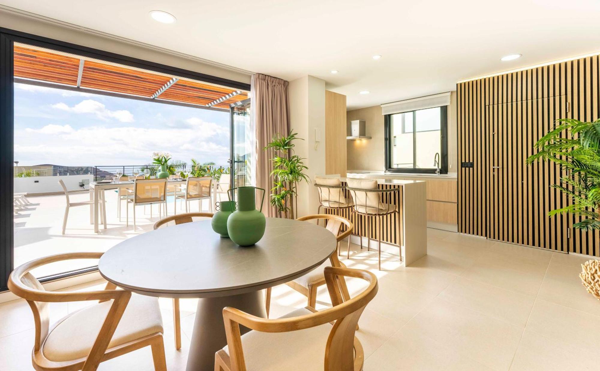 Orion Luxury Ocean View *
