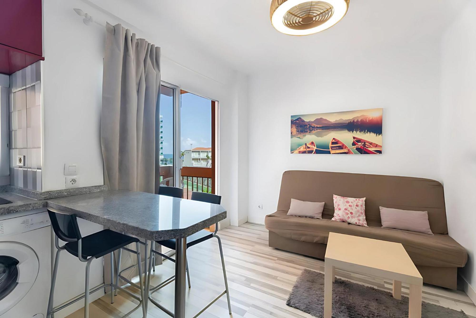 Elegancia Y Confort En Playa Jardin Apartment *