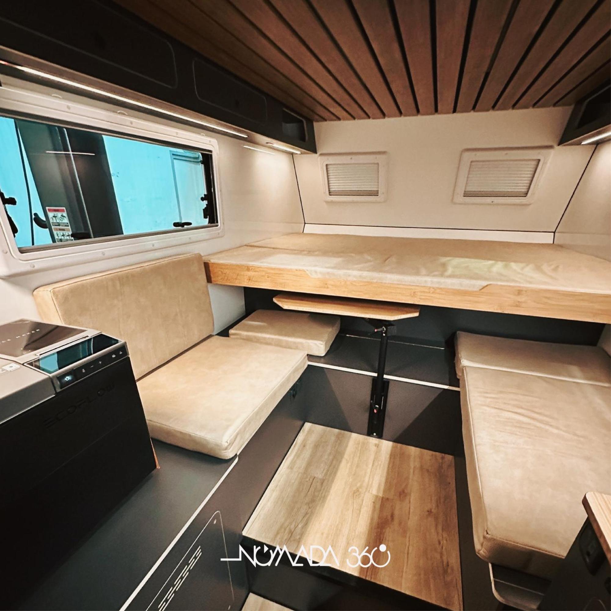 Camping Celula Camper Luxury 4x4 2 Personas *