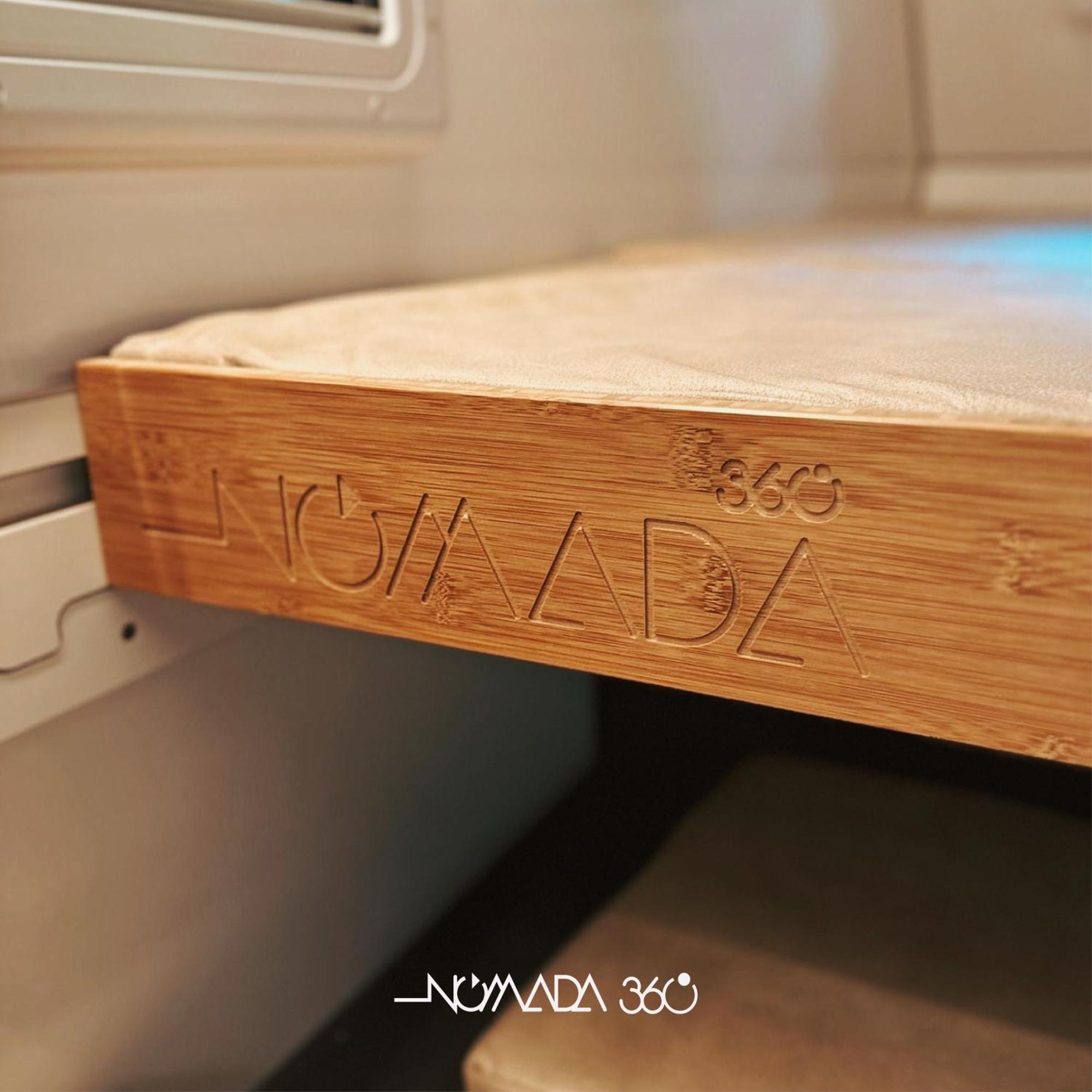 Camping Celula Camper Luxury 4x4 2 Personas *