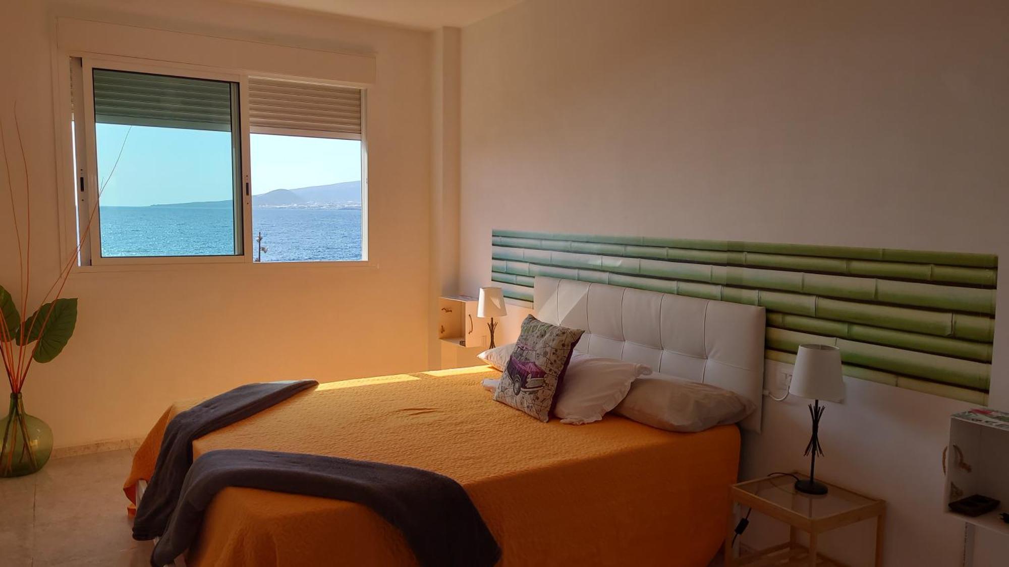 Appartement Primera Linea De Playa Con Vistas Al Mar Y Plaza De Garaje