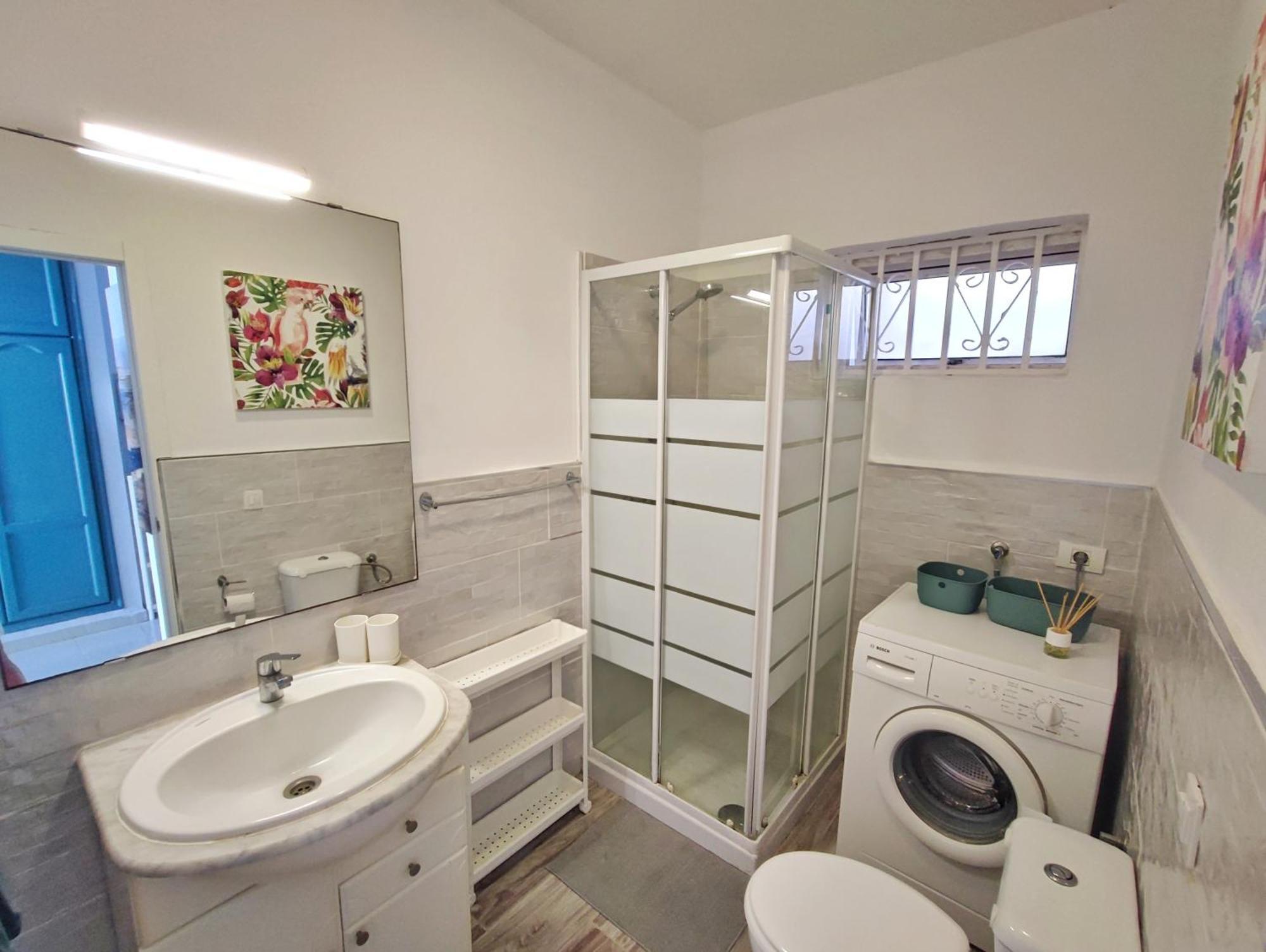 Ampio In Ocean View Ov311 Apartamento *