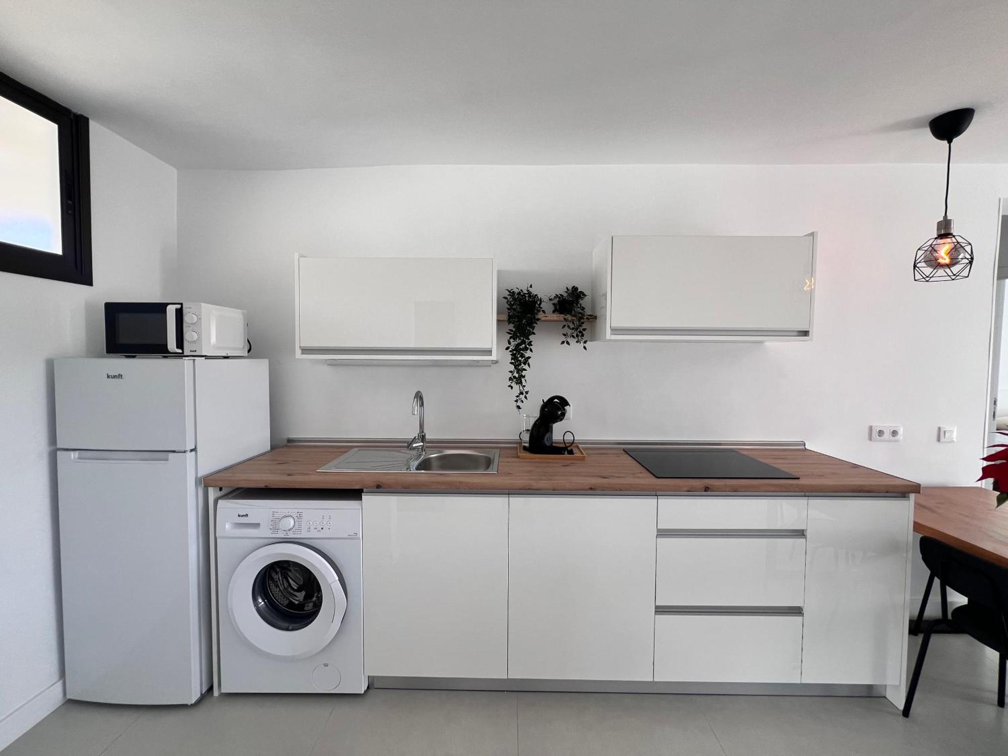 Apartment Seaview Modern In Downtown