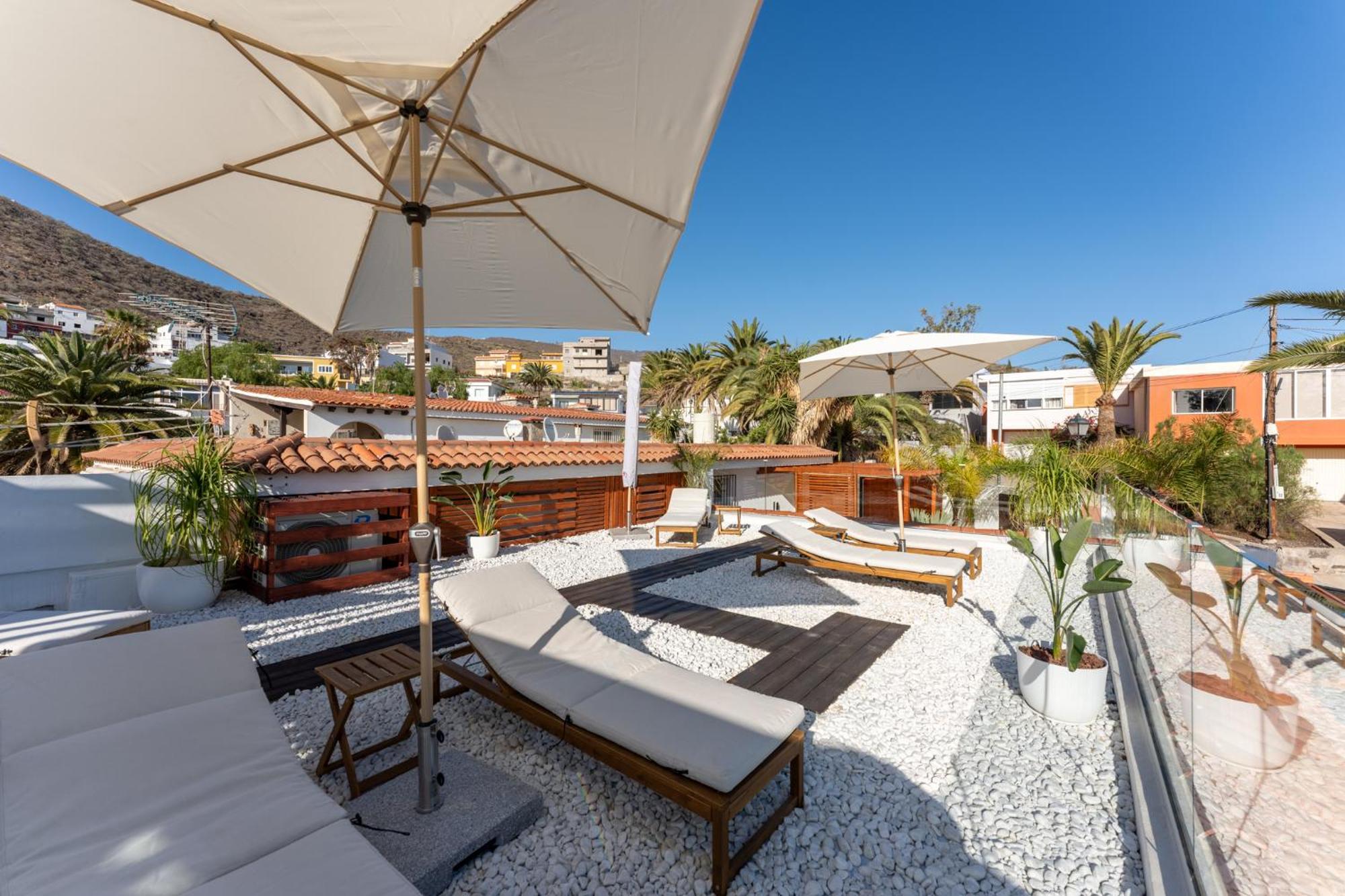 With Stunning Views And A Solarium In Arona * Arona (Tenerife)