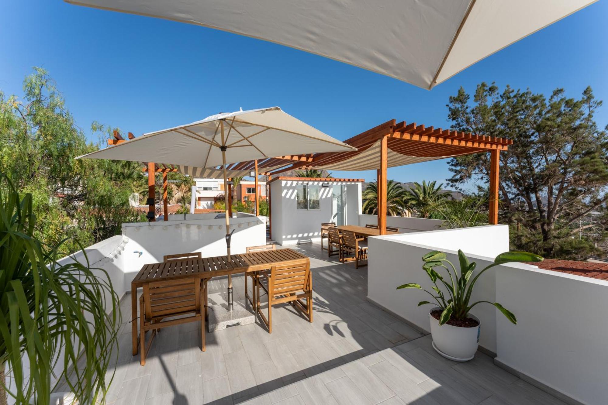 With Stunning Views And A Solarium In Arona Villa *