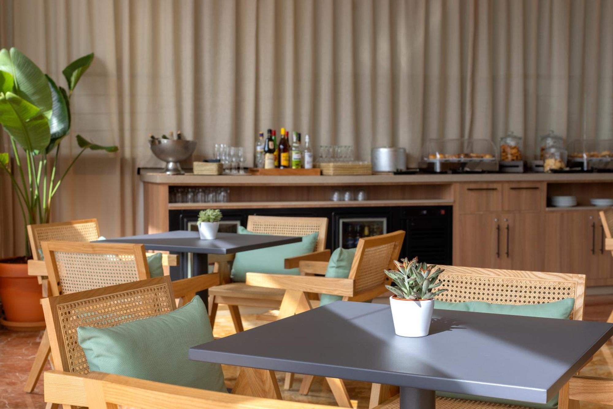 Hotel Aluasoul - New Opening (adults Only)