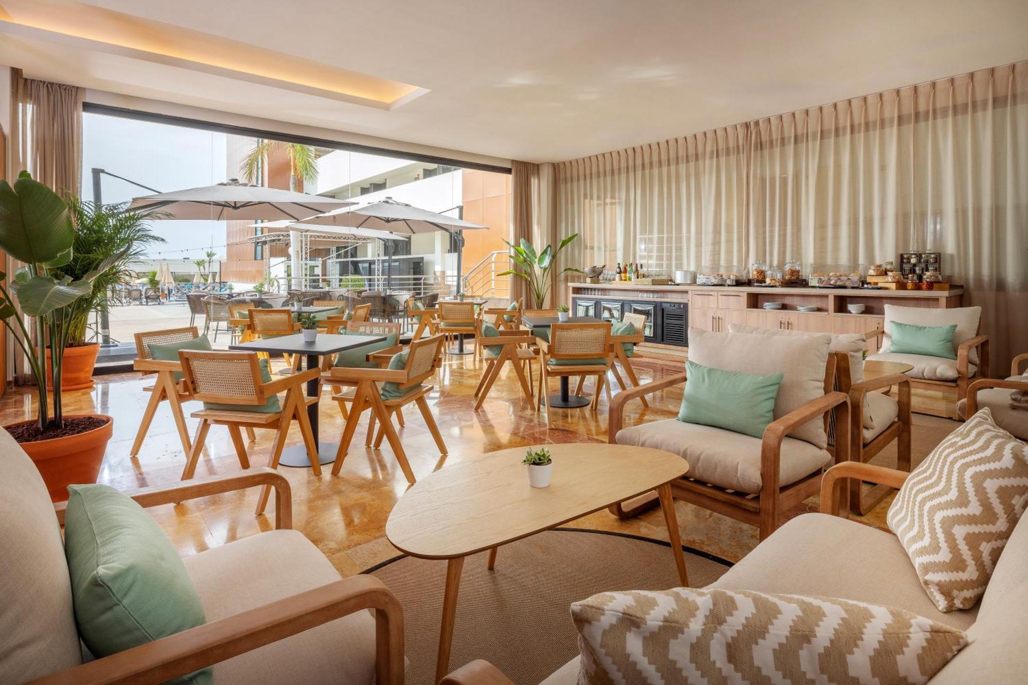Hotel Aluasoul - New Opening (adults Only)
