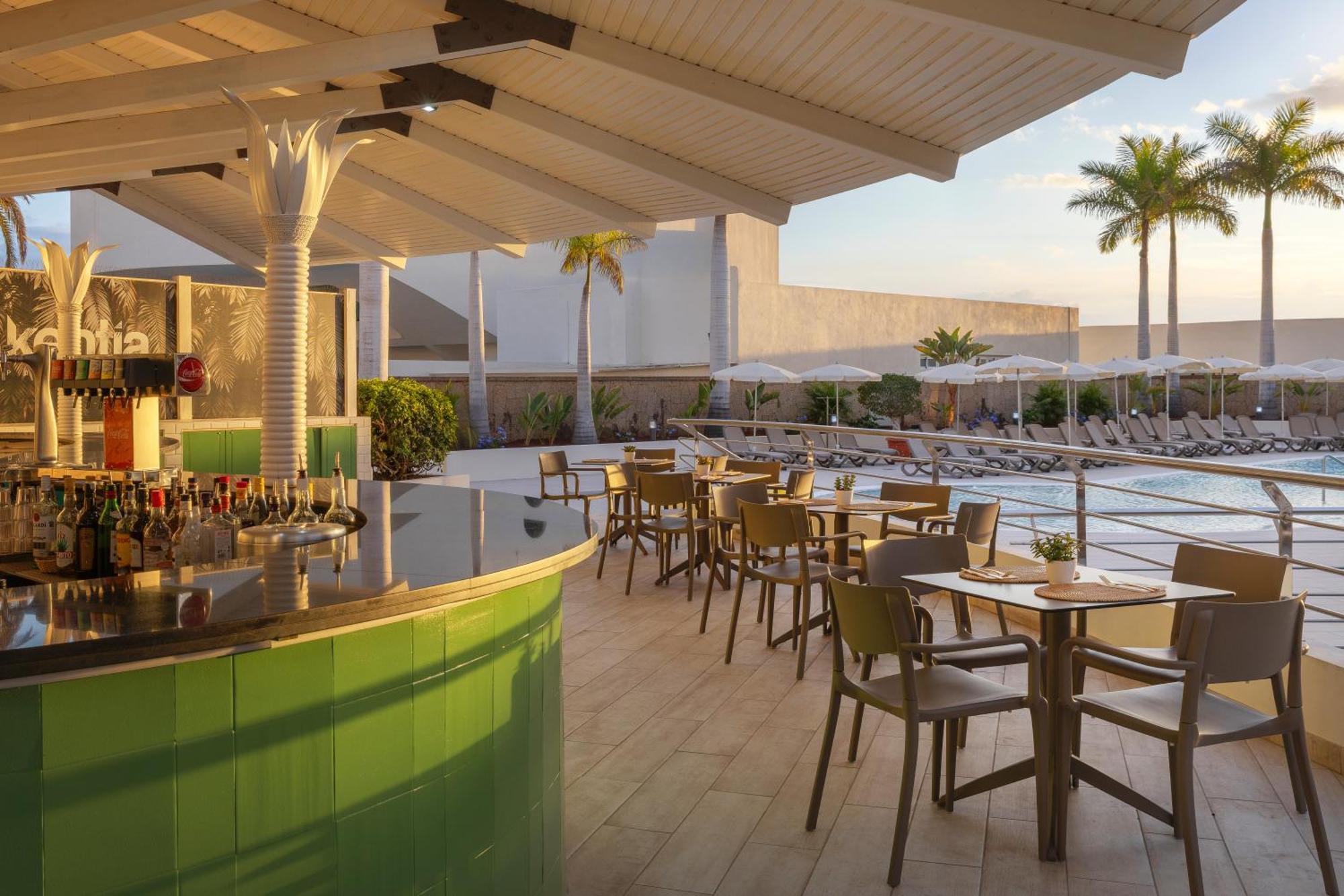Hotel Aluasoul - New Opening (adults Only)