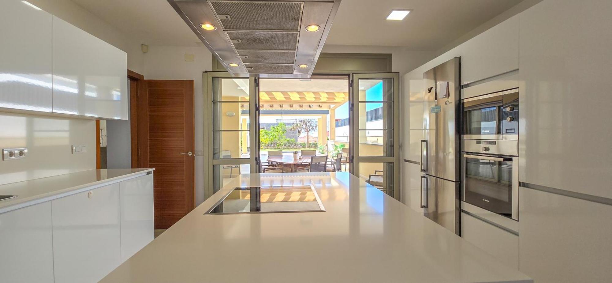 Villa 5 Bedrooms Costa Adeje