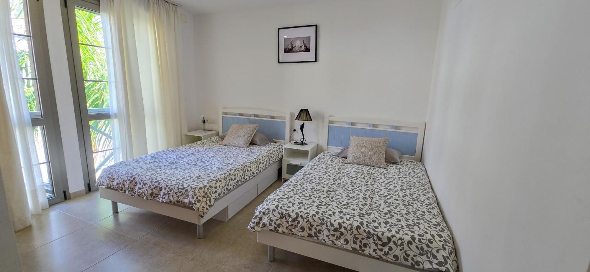 5 Bedrooms Costa Adeje Villa *