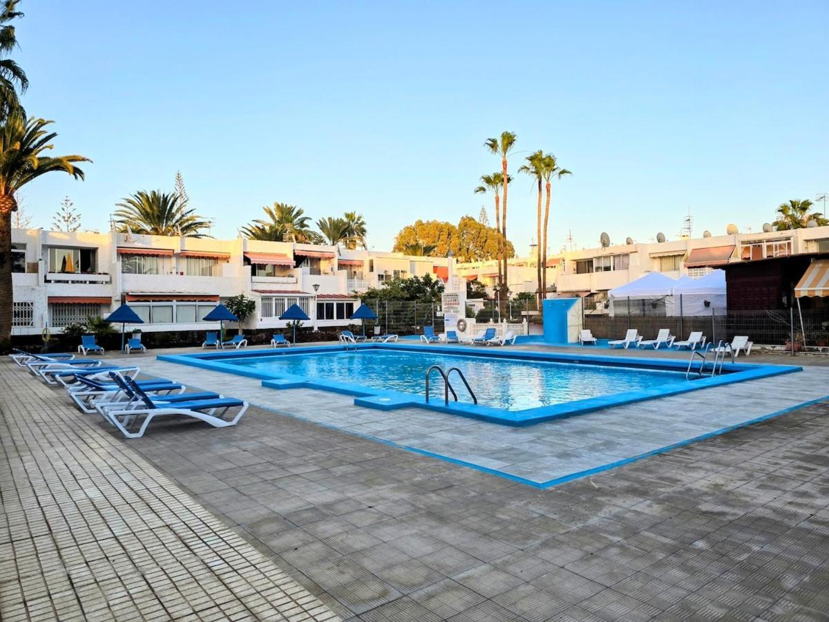 Apartment Blue Paradise *