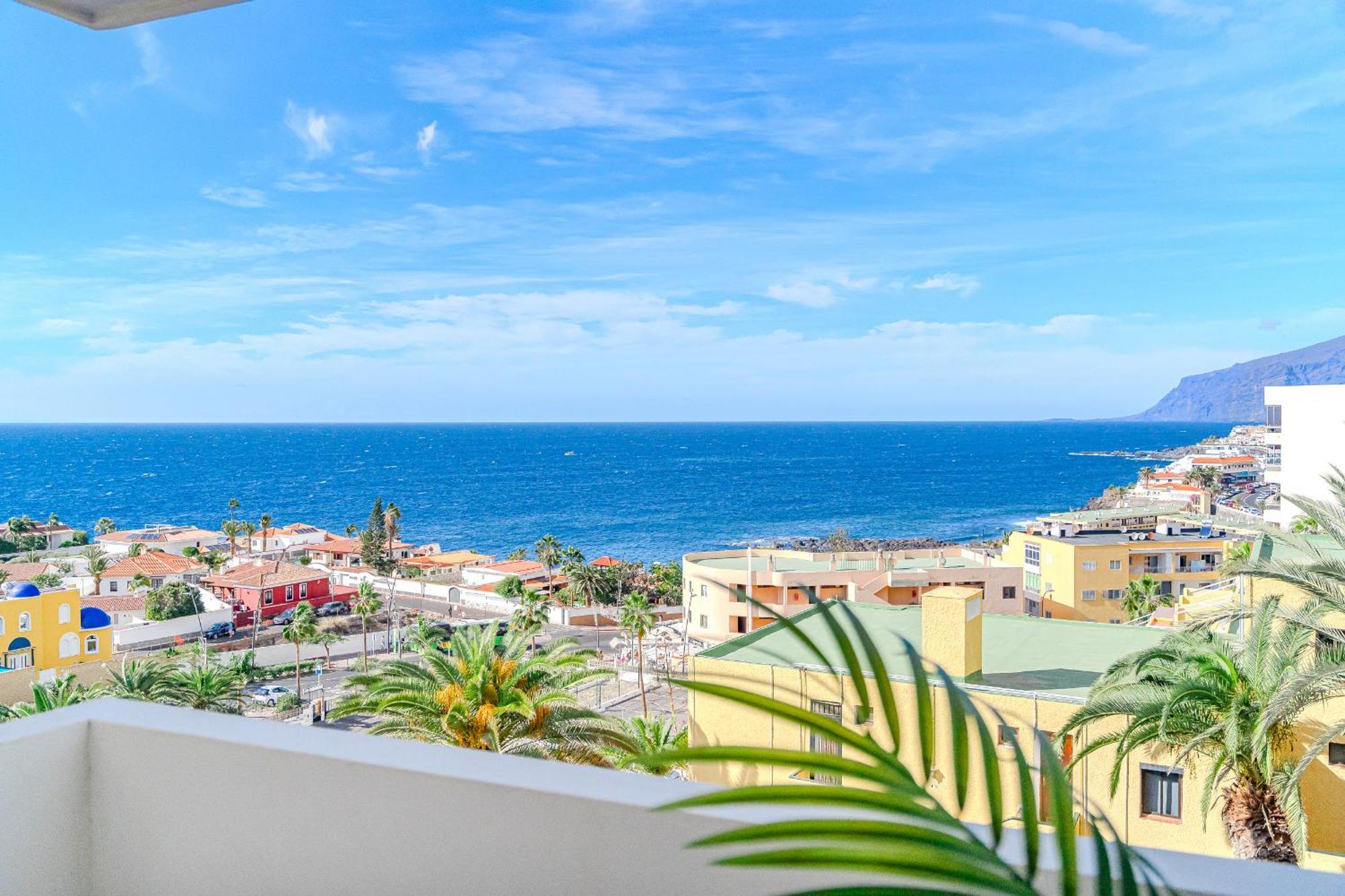 Playa La Arena 2 Bed Puerto de Santiago (Tenerife)
