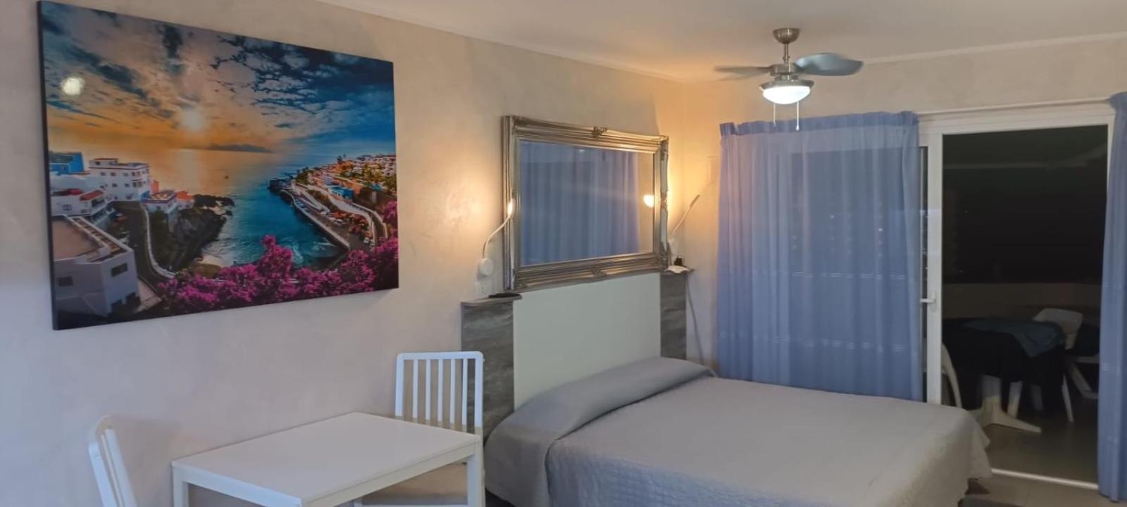 Appartement Monolocale Flores