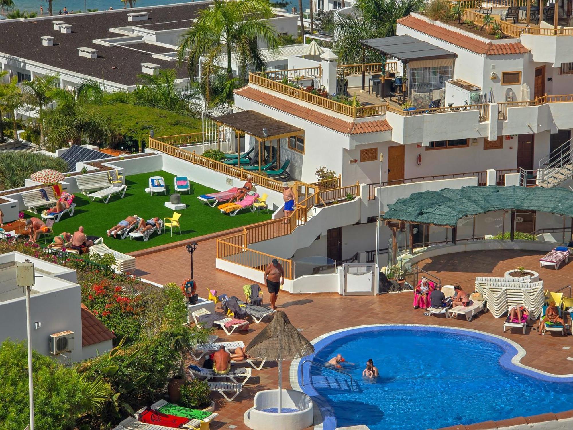 Geranios 2 - Sea Views *