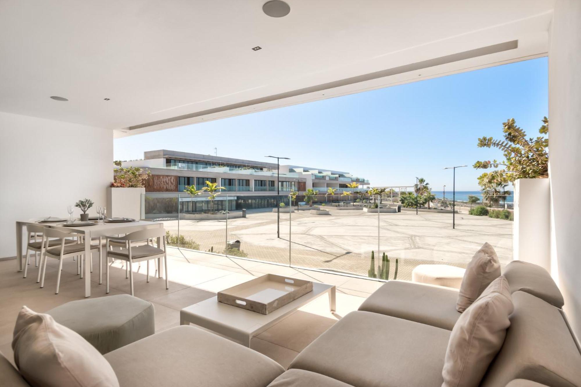 Infinity 0-8 Luxe Sea View 2b Holiday home Palm-mar
