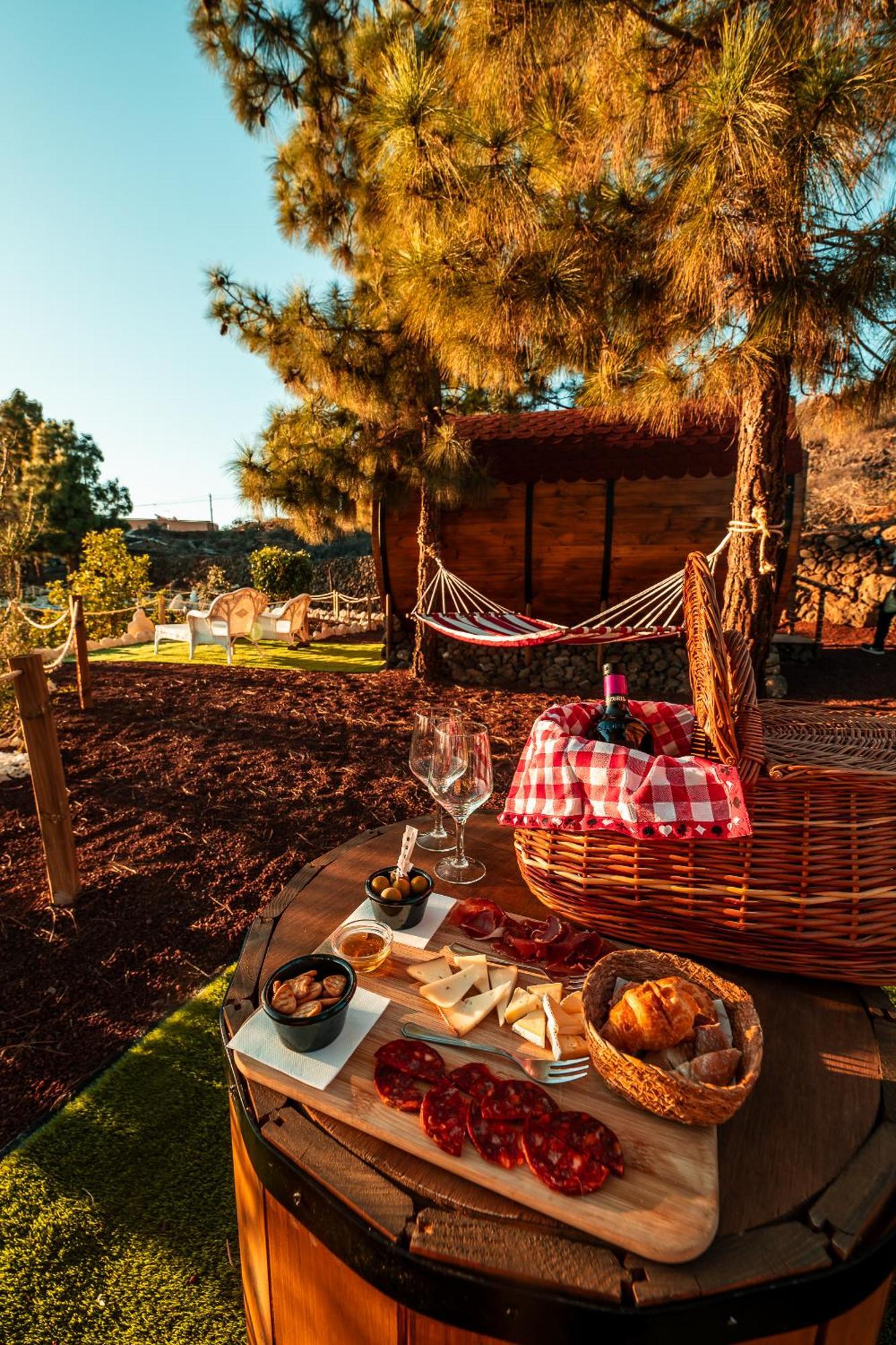 Rural La Correa Del Almendro & Bubble Experience - Adults Only Country house *