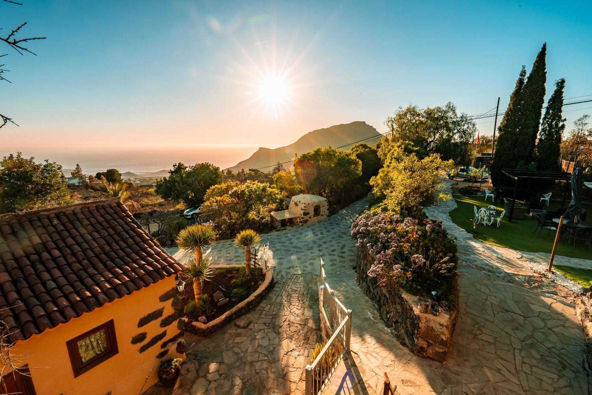Rural La Correa Del Almendro & Bubble Experience - Adults Only *