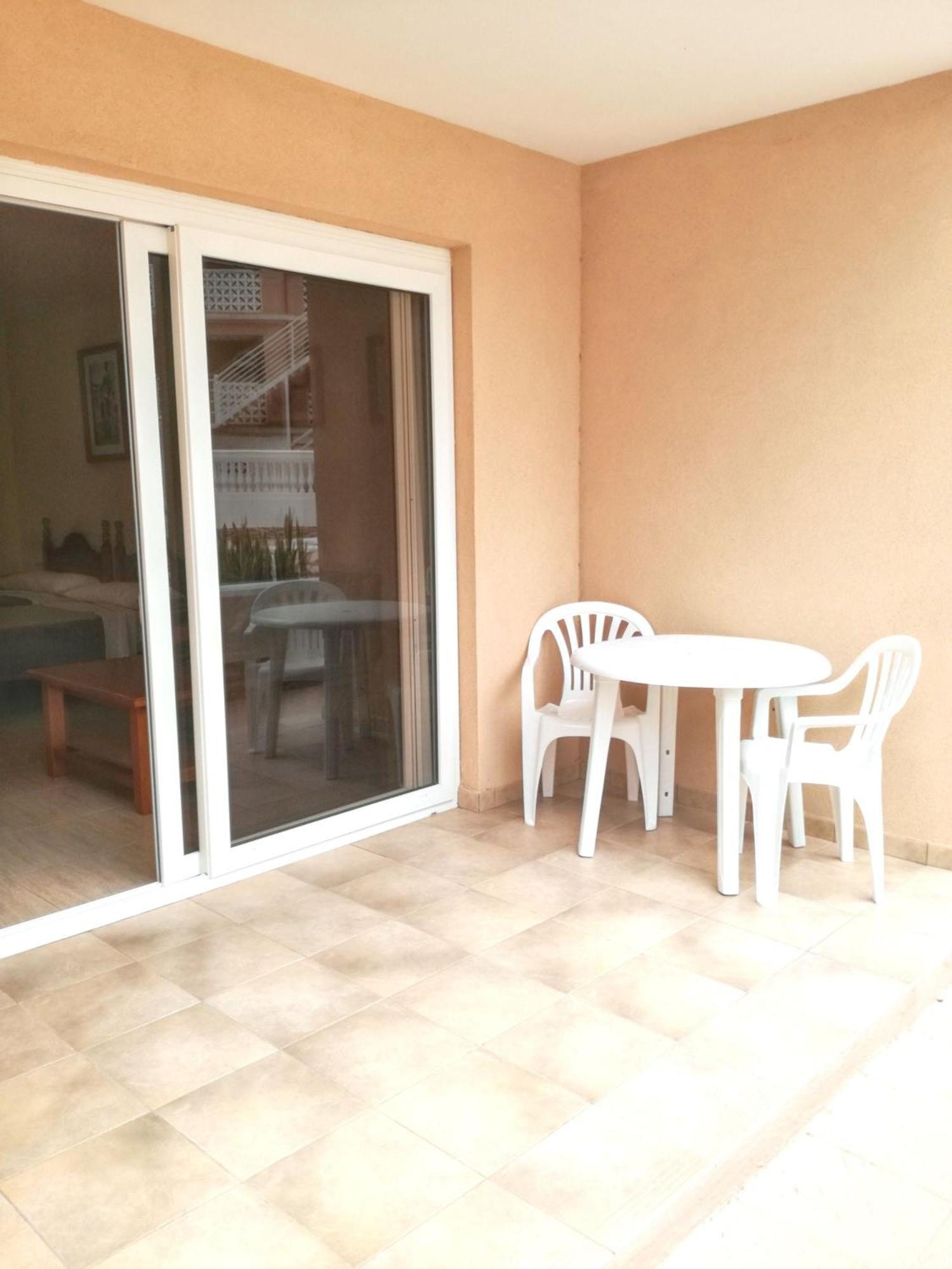 Charming In 45 M² Near Pool *