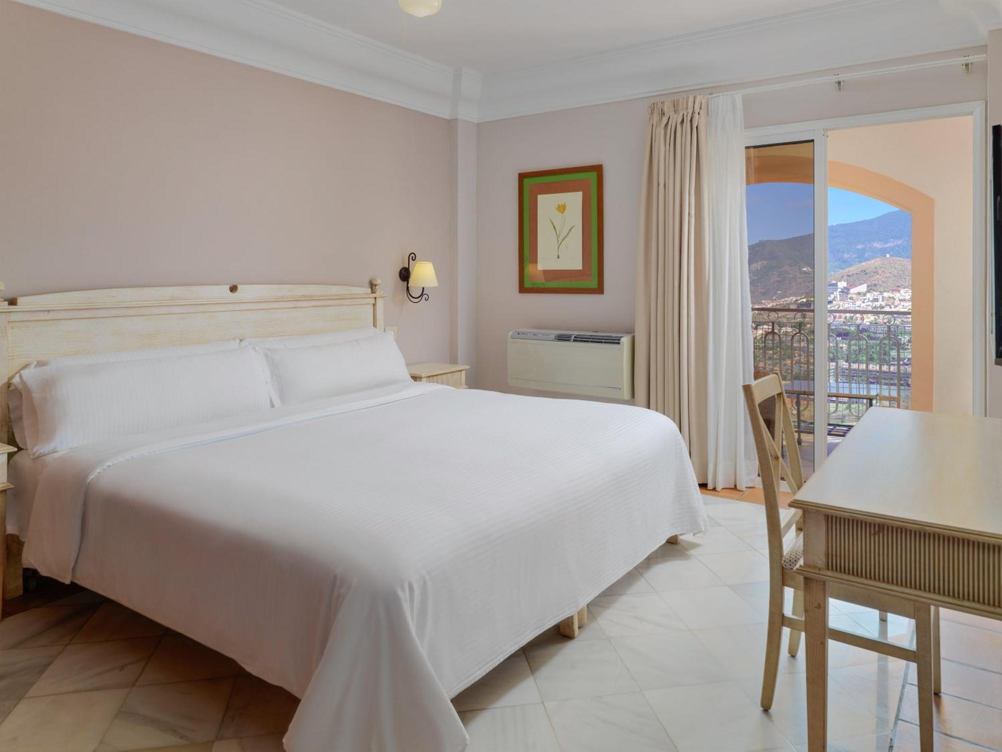 Hotel Las Aguilas Tenerife, Affiliated By Melia 4*