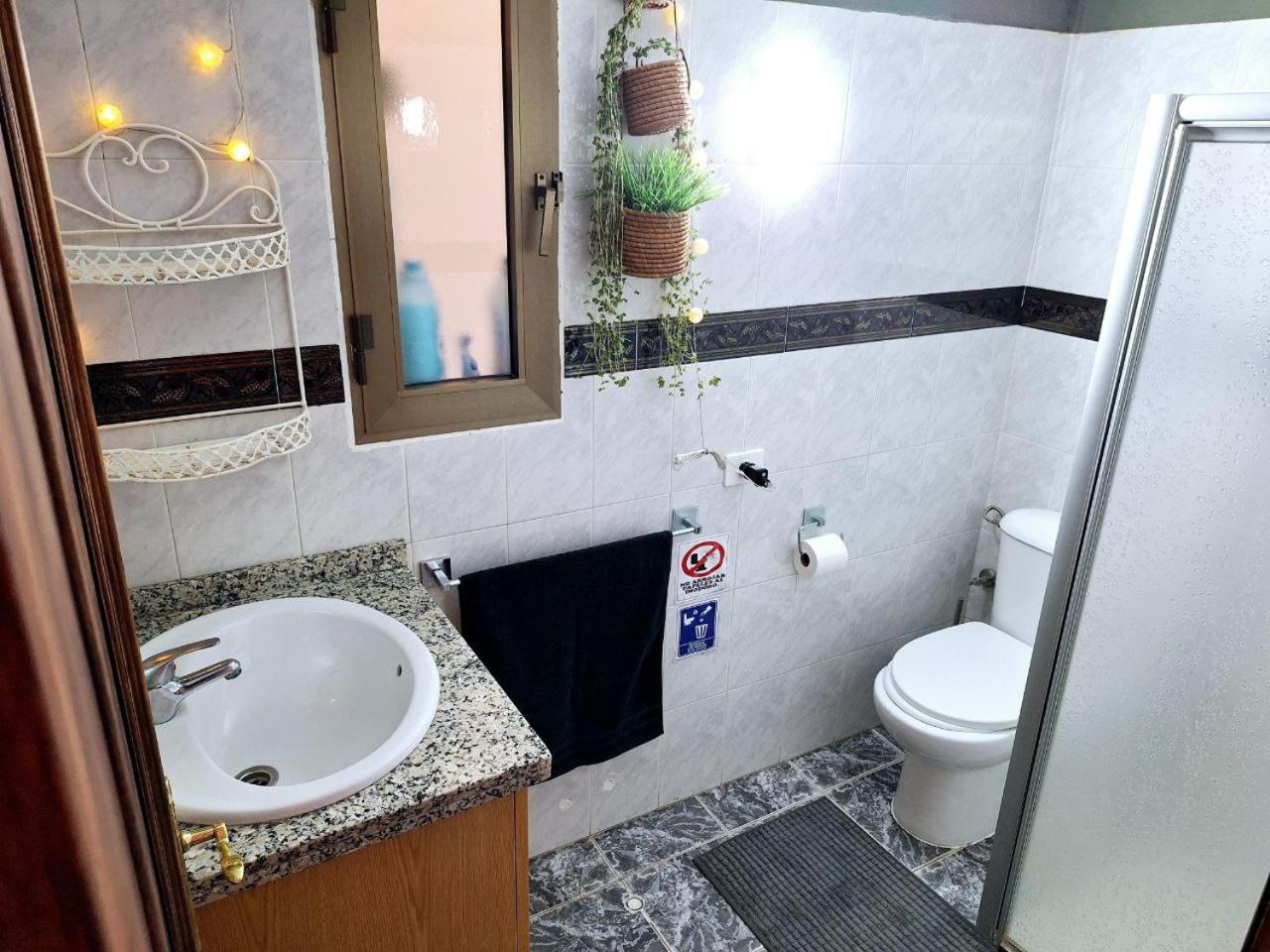 Homestay Casa Colores Tenerife