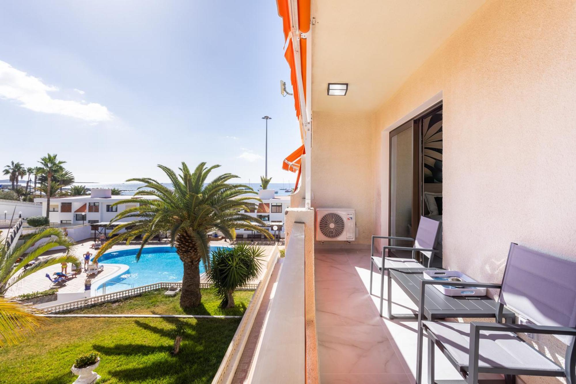 Sublime Sea View Frontline In Vistas Apartment Los Cristianos (Tenerife)