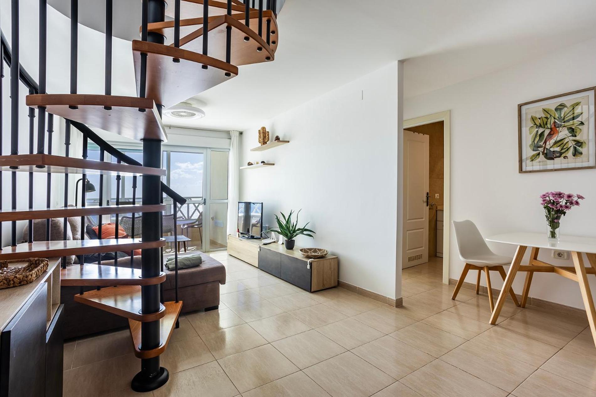 Casa Doble - Penthouse, Pool, Priv Parking, Fibre Net, Spacious Terrace *
