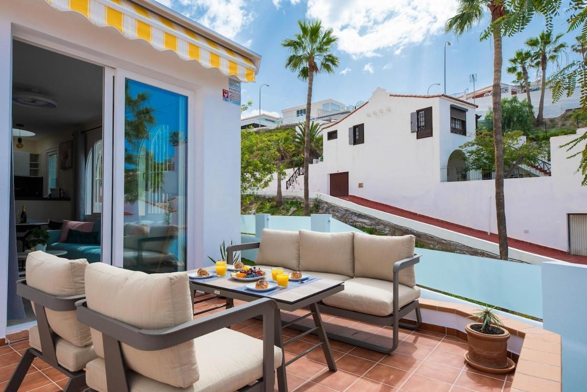 Julia Tenerife *