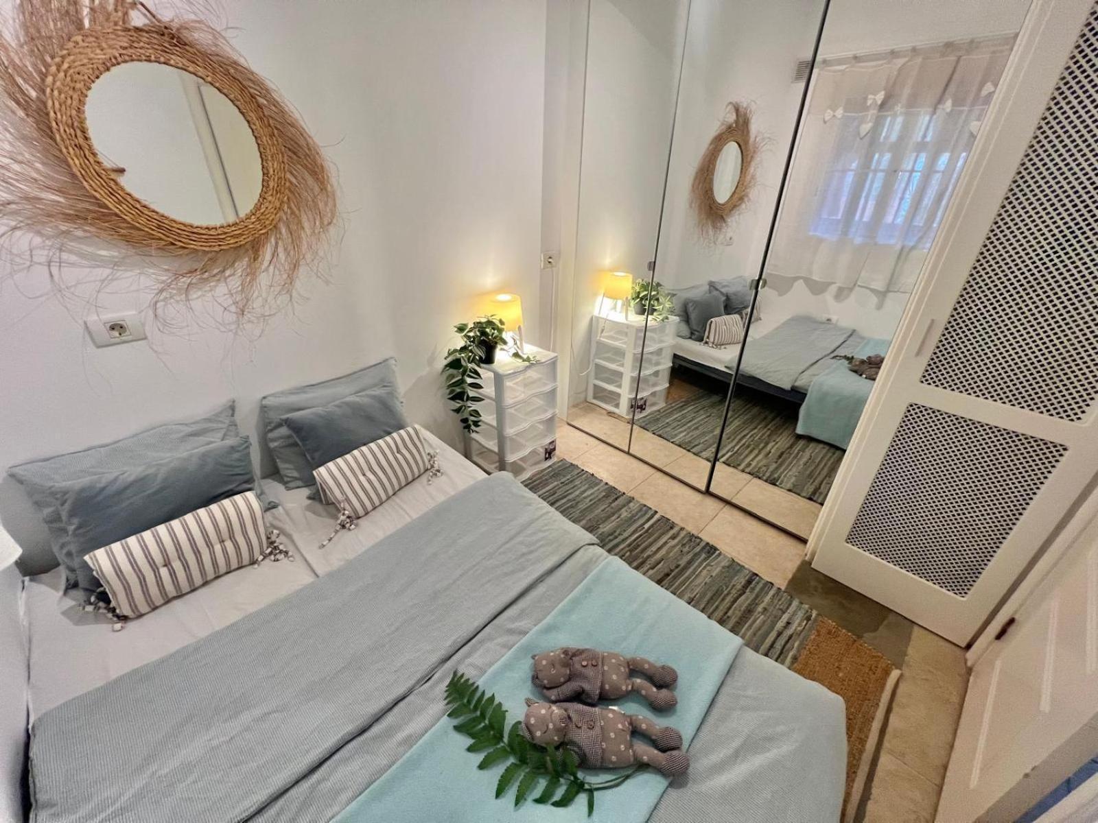 Sunny Terrace & Heated Pool Appartement *