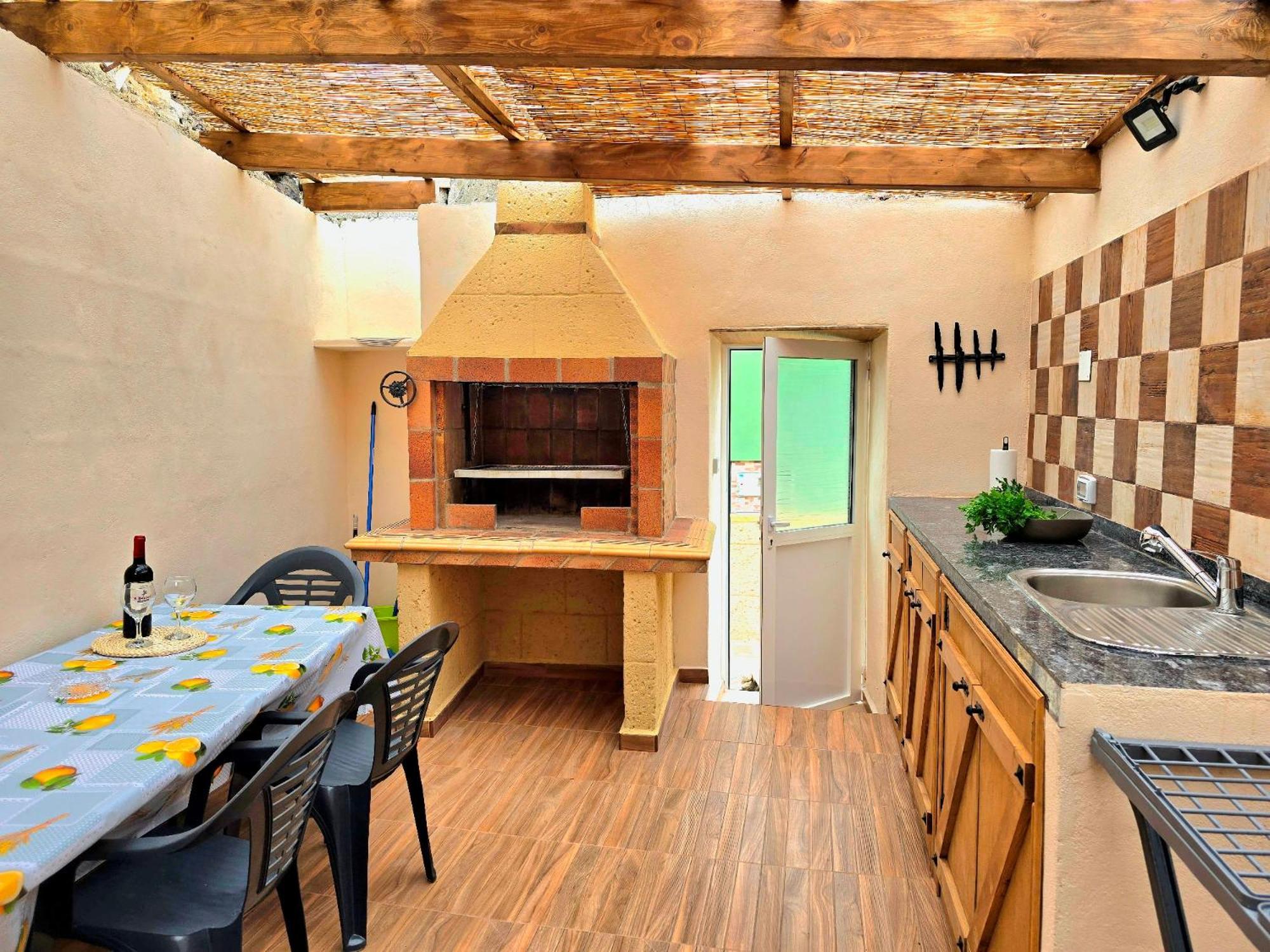 Pretty Cozy House In Icod De Vinos Casa Tata Holiday home