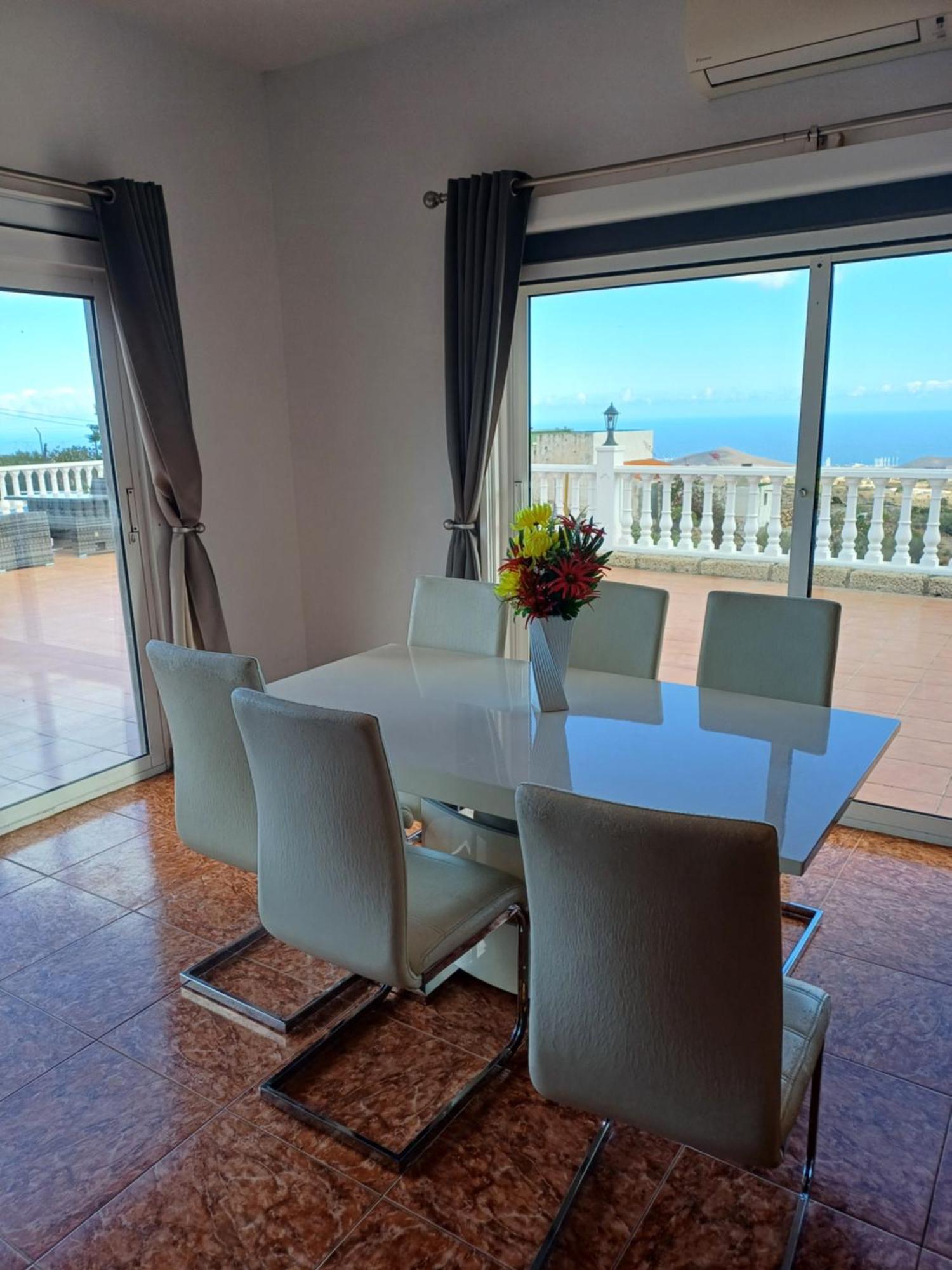 Luxury Casa Blanca By Tenerife Rental&sales *