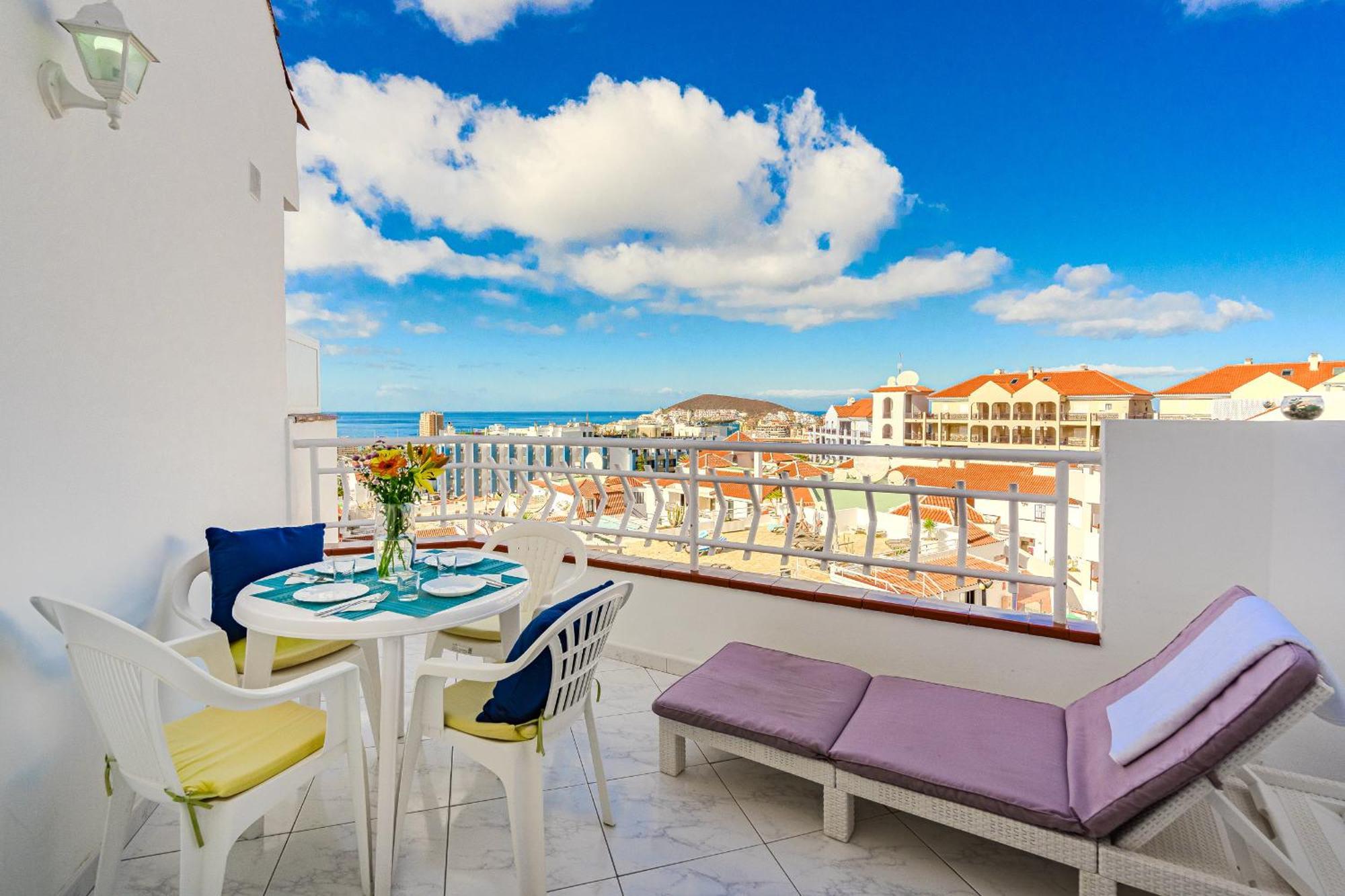 Diamantes Duplex & Heated Pool *