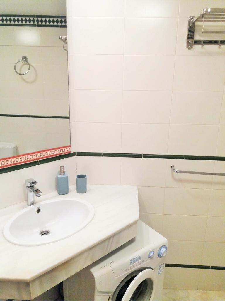 Graceful Brand New In Altamira