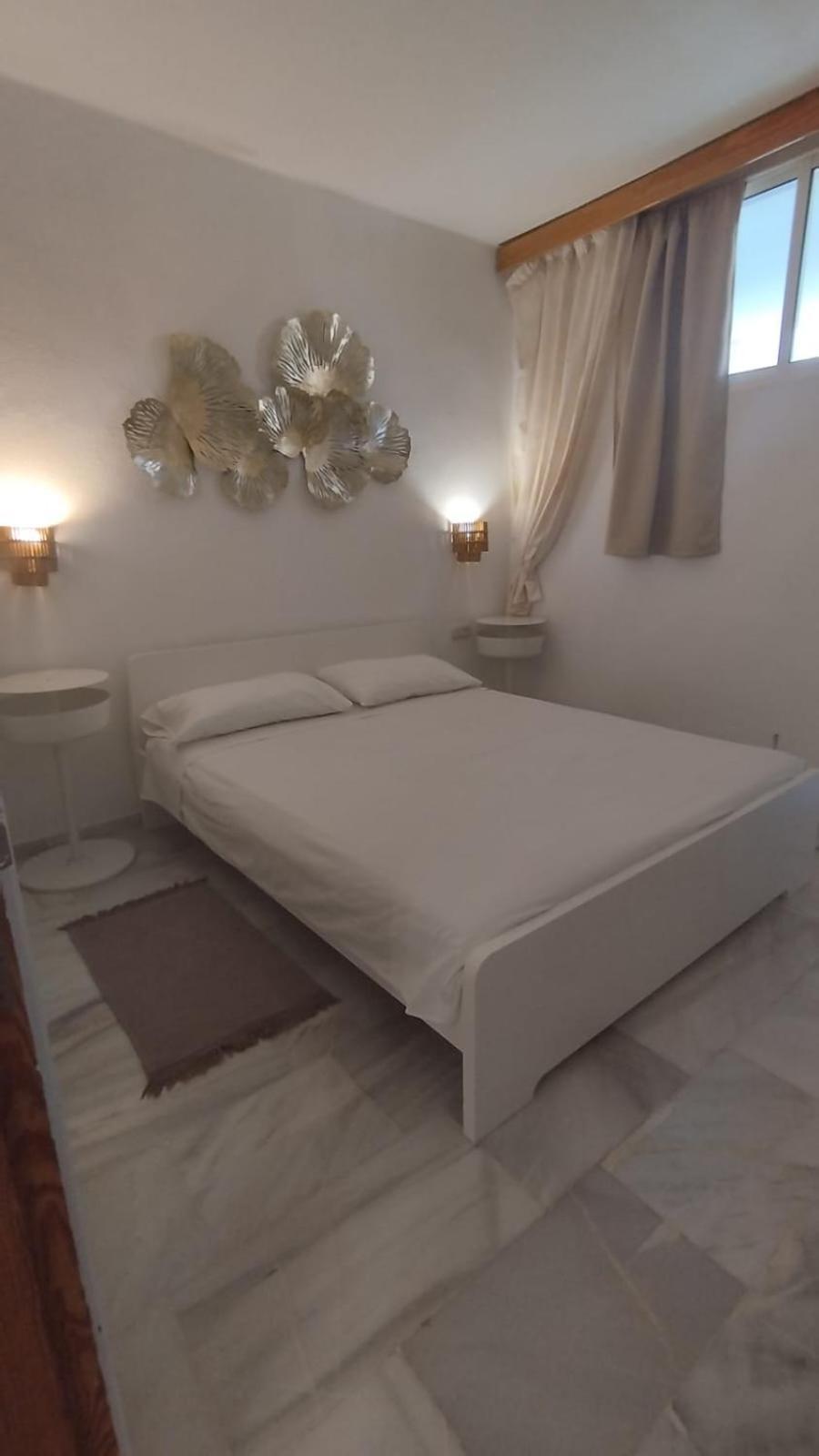 Graceful Brand New In Altamira Appartement
