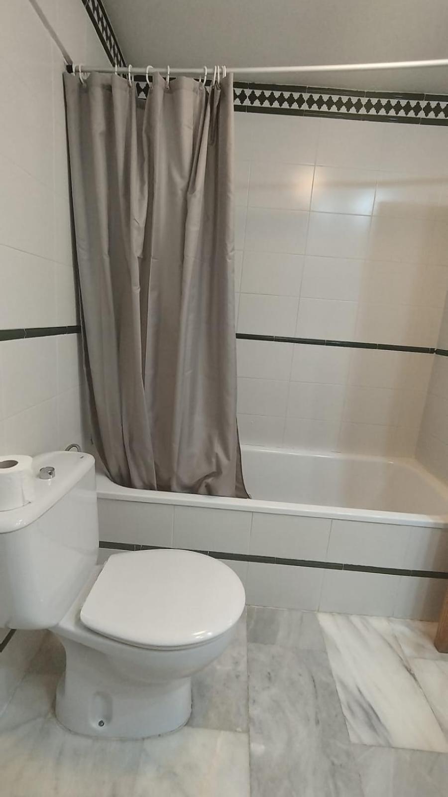 Graceful Brand New In Altamira *
