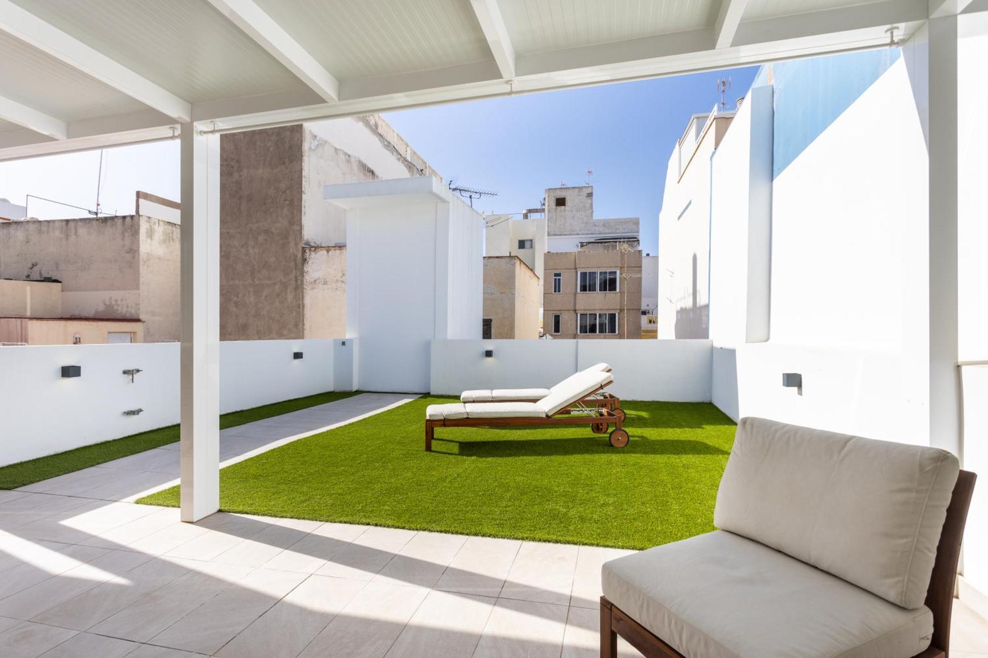 Home2book Stylish With Terrace In Cruz