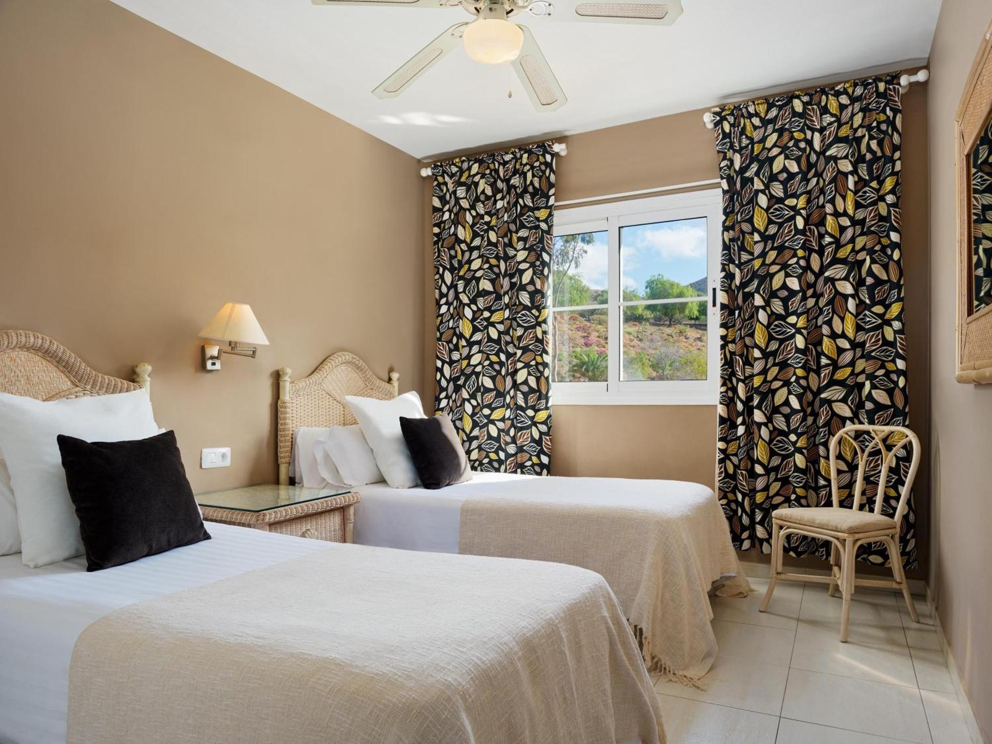 Hotel Gran Oasis 4*
