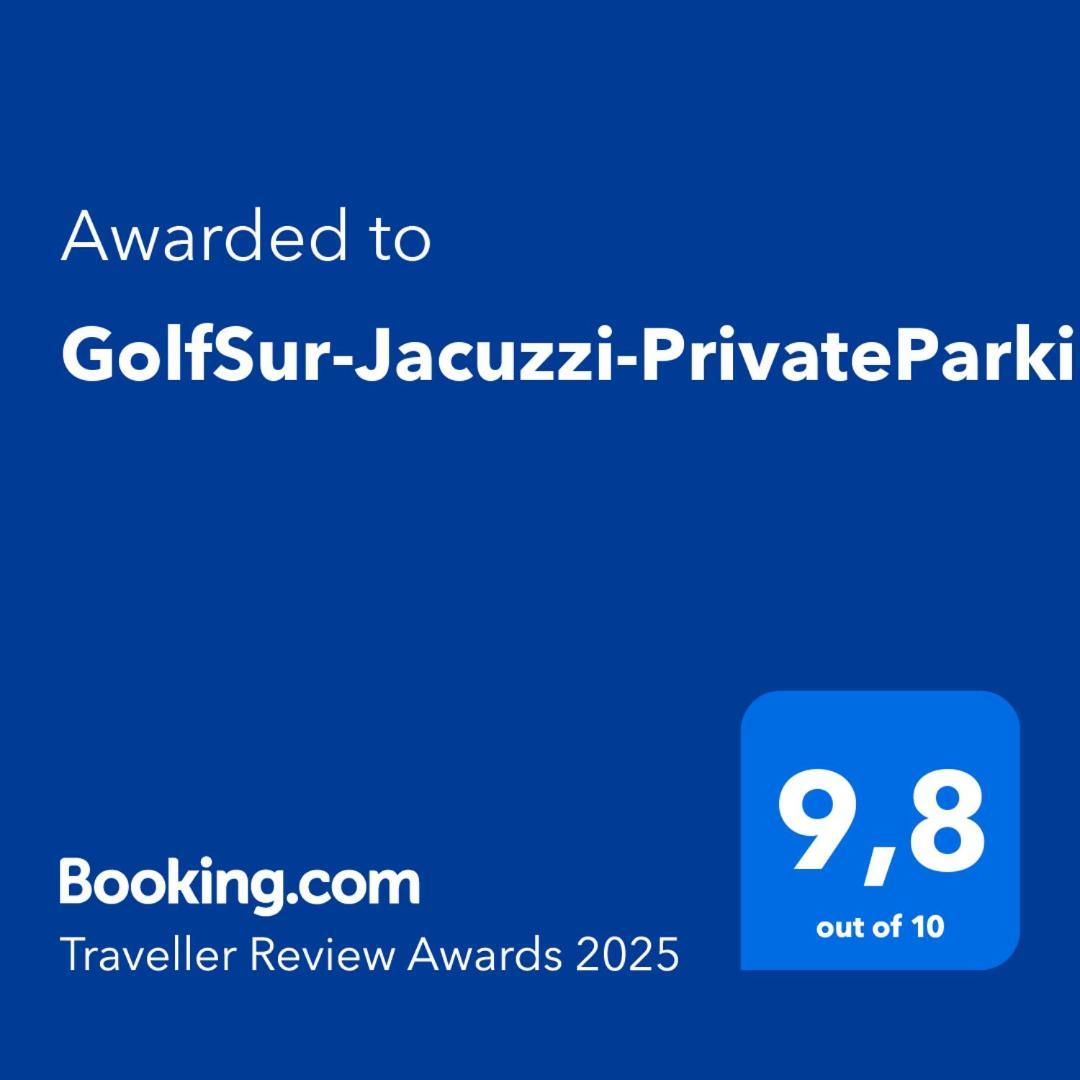 Apartamento Golfsur-jacuzzi-privateparking-2bath-4bedroom-4tv-netflx-fastwifi