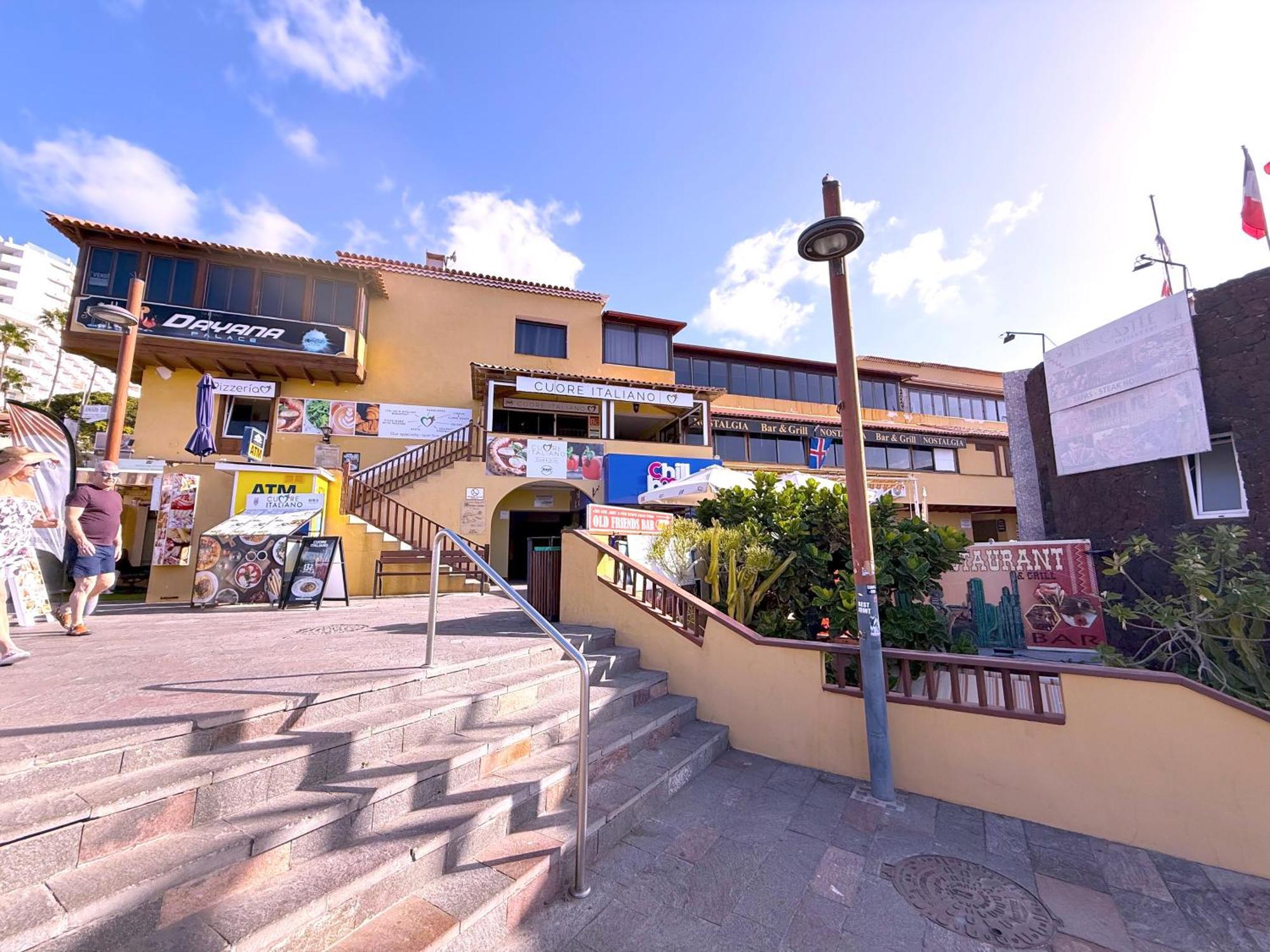 Tropicalidays Apartment *